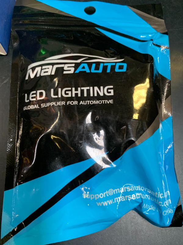 Photo 1 of Marsauto H3 Fog Light Bulb, 600% High Bright H3ll H3 Led Fog Lights 12,000LM 6500K White Strong Penetration,1:1 Mini Szie Plug & Play Fog Bulb for Car, Truck, SUV, Pack of 2