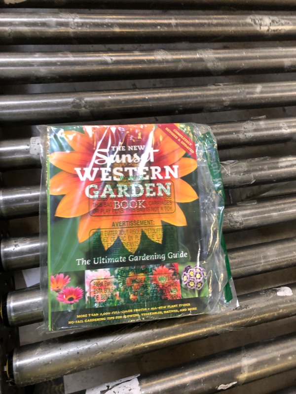 Photo 1 of The New Western Garden Book: The Ultimate Gardening Guide
