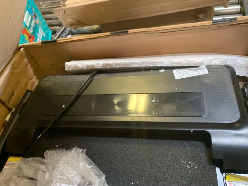Photo 1 of Generic treadmill 