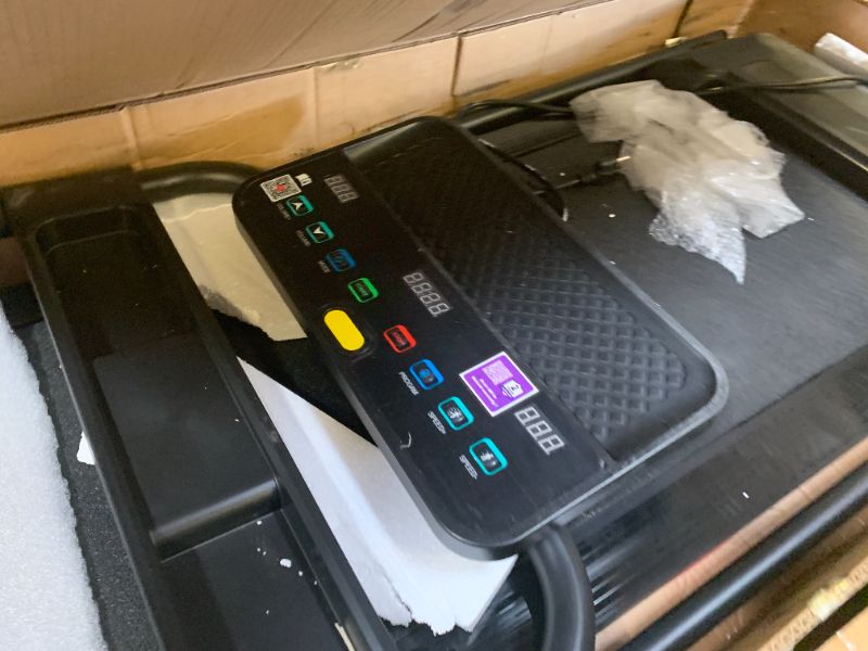 Photo 1 of Generic treadmill 