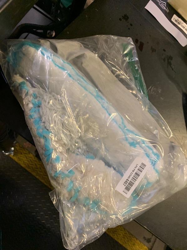 Photo 1 of Bona High Performance Dusting System - 1 Extendable Handle, 3 Disposable Dusters, 1 Reusable Duster, & 1 Storage Bag - Extendable Dusting Kit