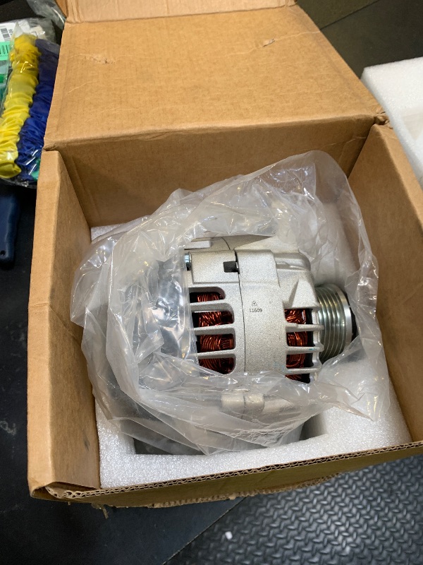 Photo 1 of HAYIAUTO 11609 Car Alternators Fit for Kia Soul 12-16, Forte Koup 14-16, Forte5 15-16, Rio 14-17, for Hyundai Veloster 13-17 L4 1.6L Automotive Replacement Alternator 373002B760, 2616559, 373002B760RU