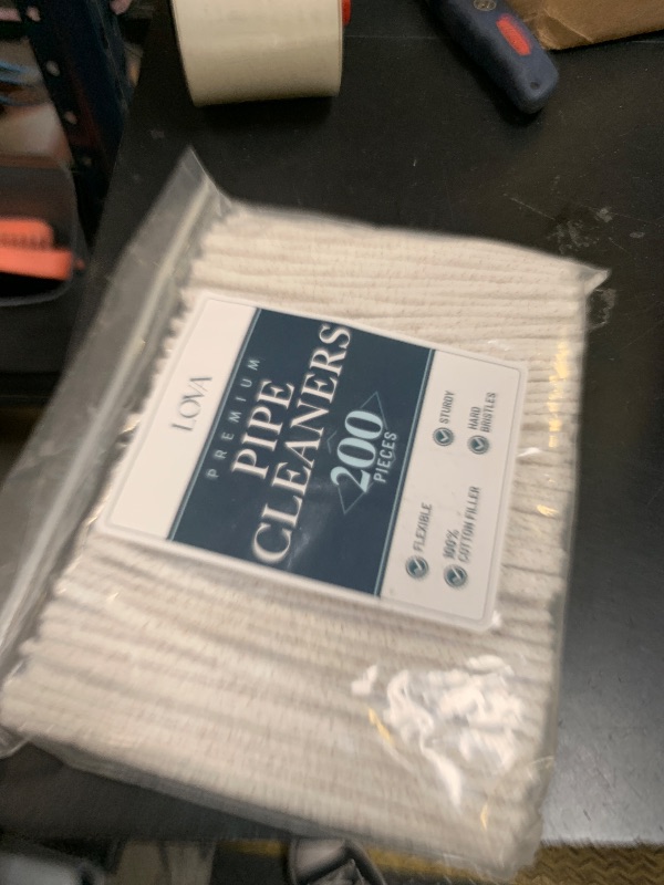 Photo 1 of (200) Lova  Cleaners Bulk (Hard Bristle) Easily Cleans, Glass Pipe Cleaner for Cleaning, Glass Pipes, Pipecleaners, Chenille Stems, (6 Inchs), 100% Cotton, Steel Wire, White