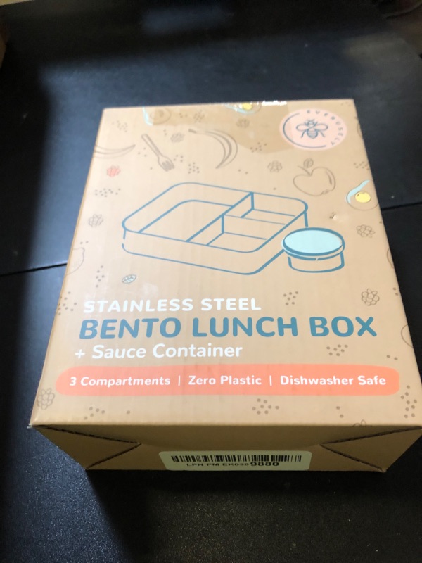 Photo 1 of Everusely - Bento Box - Green, 27oz / 0.8 L - Stainless Steel Lunch Box with Leakproof Condiment Container - 3 Compartment Snack Organizer for On the Go Meals - Freezer & Dishwasher Safe