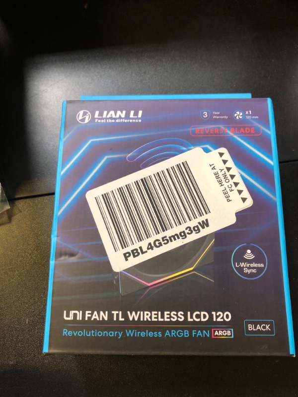 Photo 1 of Lian Li UNI Fan TL LCD Wireless 120-Single Pack (Reverse Blade)-2.4 GHz Wireless Signal ARGB Fan-Infinity Mirror-Daisy-Chain-Syncing Lighting-Controller NOT Included & Required - Black (12RTLLCD1W1B)