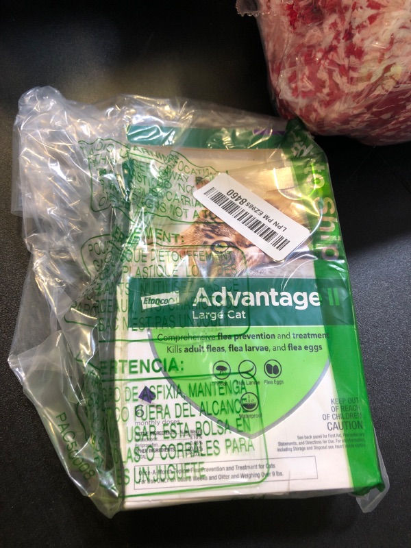 Photo 1 of Advantage II Large Cat Vet-Recommended Flea Treatment & Prevention | Cats Over 9 lbs. | 6-Month Supply