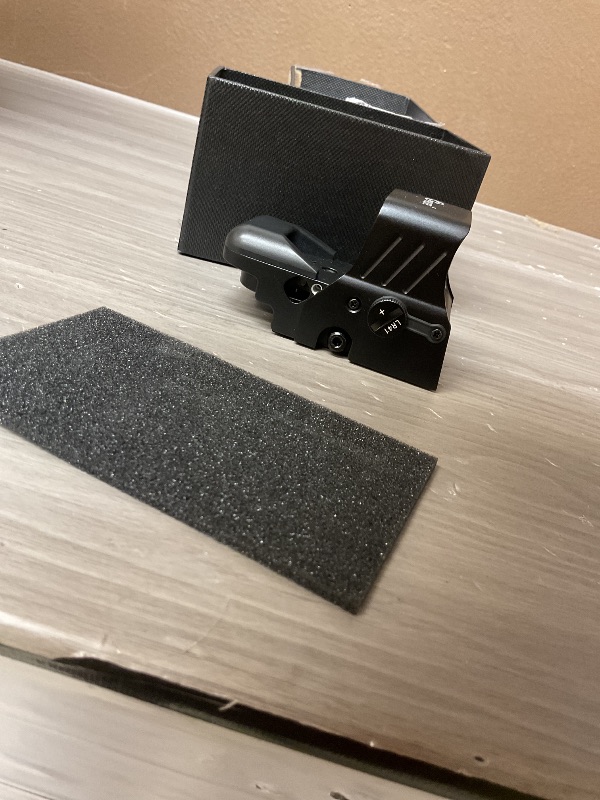 Photo 1 of FoxSpook 1x22x33 Red Dot Sight 4 Reticles Reflex Sight