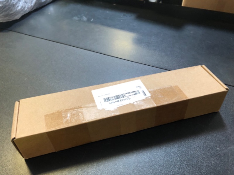 Photo 1 of CQCBD L11S6R01 Laptop Battery for Lenovo IdeaPad Y400 Y410 Y490 Y500 Y510 Y590 Y400N Y410P Y490 Y490A Y490M Y490P Y500N Y510P L11S6R01 L11L6R02 L12L6E01 L12S6A01 L12S6E01 (10.8V 72Wh 6700mAh