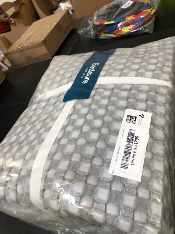 Photo 1 of Bedsure Cooling Cotton Waffle Oversized King Blanket - Lightweight Breathable Blankets Rayon Derived from Bamboo for Hot Sleepers, Luxury Throws for Bed and Sofa, Grey, 120x96 Inches
