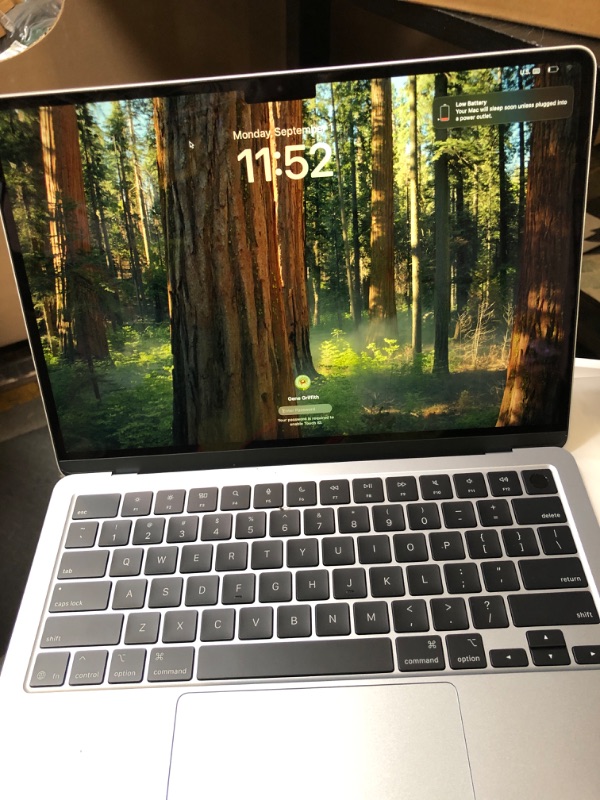 Photo 1 of Apple 2025 MacBook Air 13-inch Laptop with M4 chip: Built for Apple Intelligence, 13.6-inch Liquid Retina Display, 16GB Unified Memory, 256GB SSD Storage, 12MP Center Stage Camera, Touch ID; Sky Blue