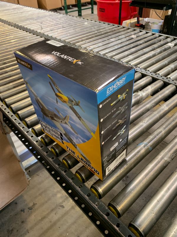 Photo 1 of VOLANTEXRC RC Plane FW190 Fighter 4CH Remote Control Airplane RTF with Aileron, Gyro, Aerobatics & 3 Modes to Fly, Hobby Radio Controlled Warbird Aircraft for Adults, Beginners, Boys (761-17)