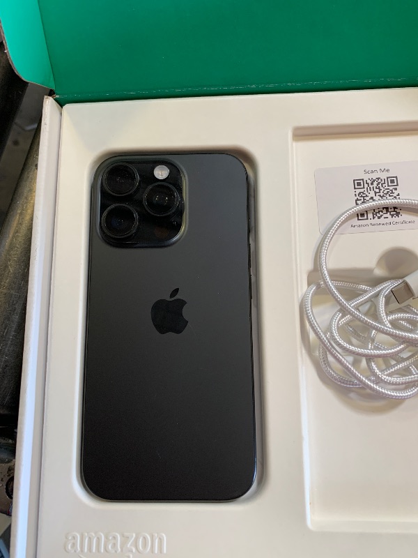 Photo 1 of Apple iPhone 16 Pro, US Version, 128GB, Black Titanium - Unlocked (Renewed Premium)