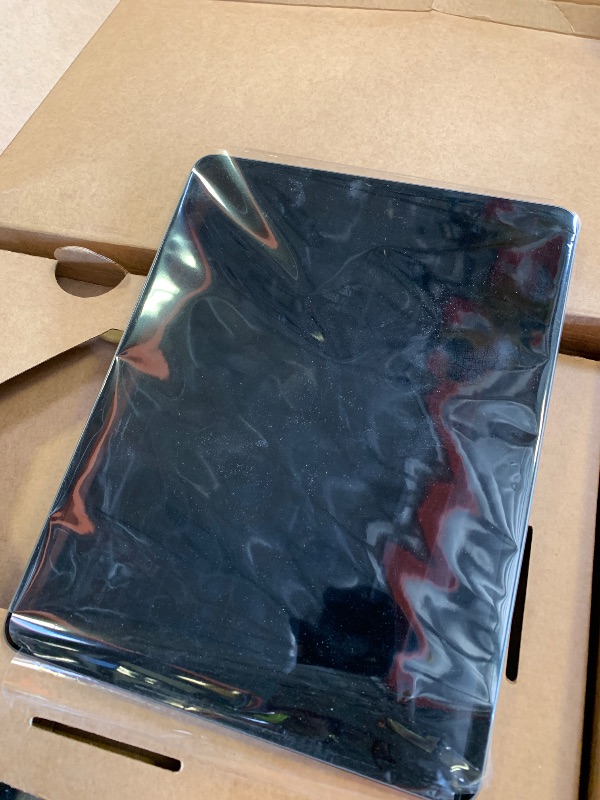 Photo 1 of *PARTS ONLY!* Apple 2022 iPad Pro, 12.9-inch, 128GB - Space Gray (Renewed)
