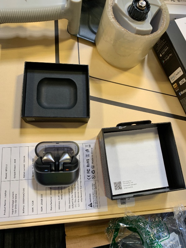 Photo 1 of Samsung Galaxy Buds 3 Pro AI True Wireless Bluetooth Earbuds, Noise Cancelling, Sound Optimization, Redesigned Comfort Fit, Silver [US Version, Amazon Exclusive, 2Yr Warranty]