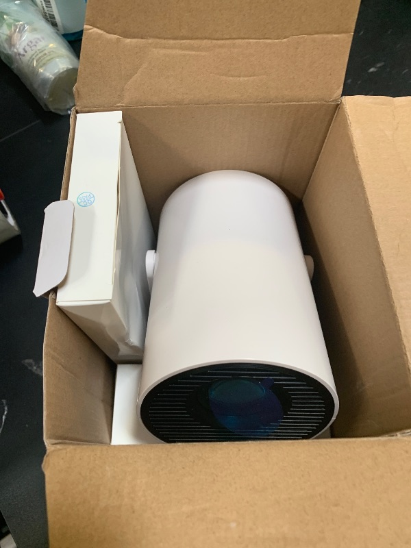 Photo 1 of ?Electric Focus?Magcubic Mini Projector 4K Support, Portable Projector with WiFi 6 and Bluetooth 5.4, Smart Proyector, 5W Soundbase Speaker, 180° Rotation for Home Theater HY300 Ultra