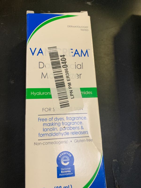 Photo 1 of Vanicream Daily Facial Moisturizer With Ceramides and Hyaluronic Acid - Formulated Without Common Irritants for Those with Sensitive Skin, 3 fl oz (Pack of 1)