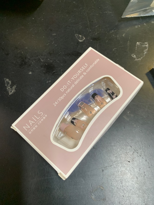 Photo 1 of Short Star Press on Nails Square,French Fake Nails with Rhinestones,Shiny Stars Designs Nude False Nails Full Cover Stick on Nails Accessories Press on Nails for Women,24Pcs