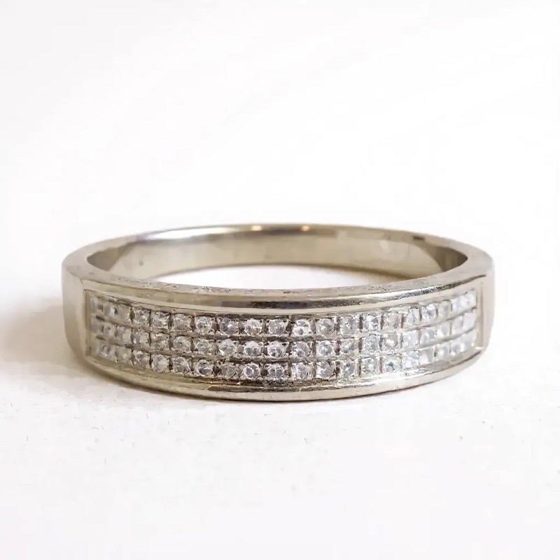 Photo 1 of 10K WHITE GOLD .50ctw DIAMOND BAND RING 2.3G SIZE 8 1/2  #39