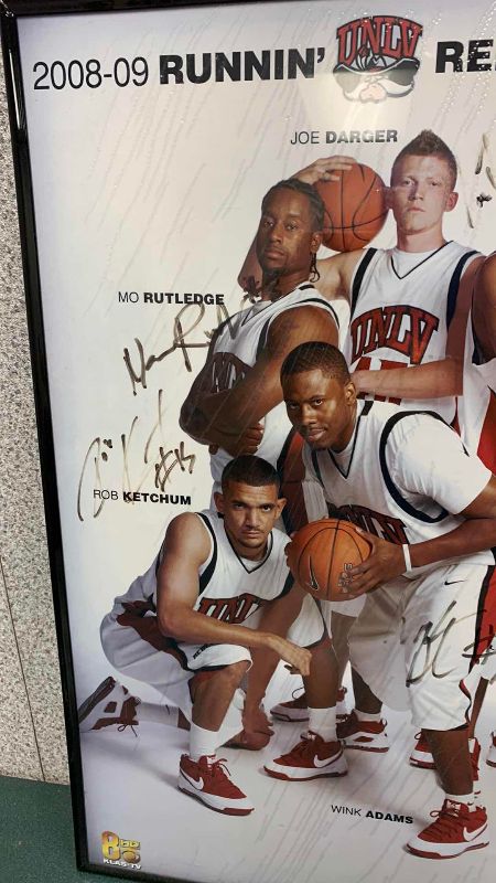 Photo 1 of 2008-2009 UNLV BASKETBALL SIGNED TEAM PHOTO 11” X 17”