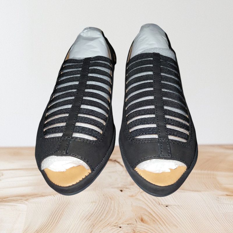 Photo 1 of GENTLE SOULS BY KENNETH COLE WOMEN'S LEE WEDGE, SHOES, SIZE 5