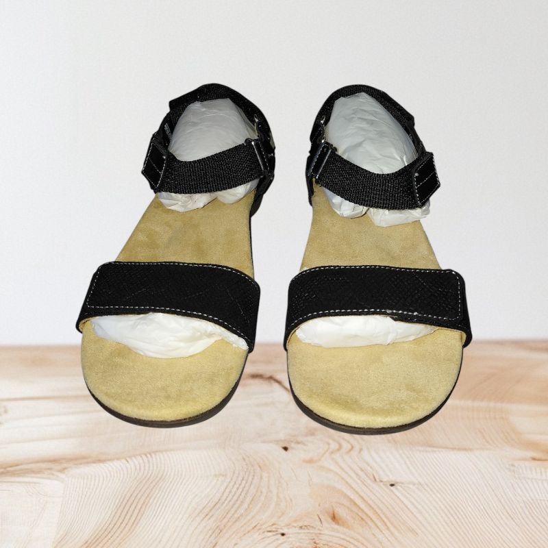 Photo 1 of SIZE 8.5-"SHARE SPENCO" TAMARA WOMEN'S ADJUSTABLE SANDAL, SHOES.