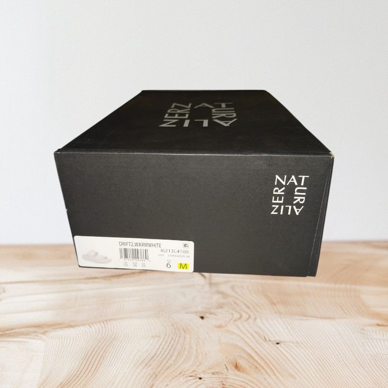 Photo 1 of SIZE 6-"NATURALIZER" WOMEN'S GENN-DRIFT 2 SLIDE SANDAL SHOES