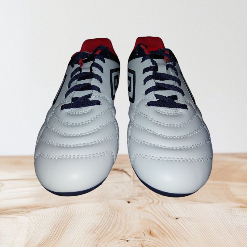 Photo 1 of UMBRO BOY'S CLASSICO XI FG JR. SOCCER CLEAT SHOES, SIZE 5.5