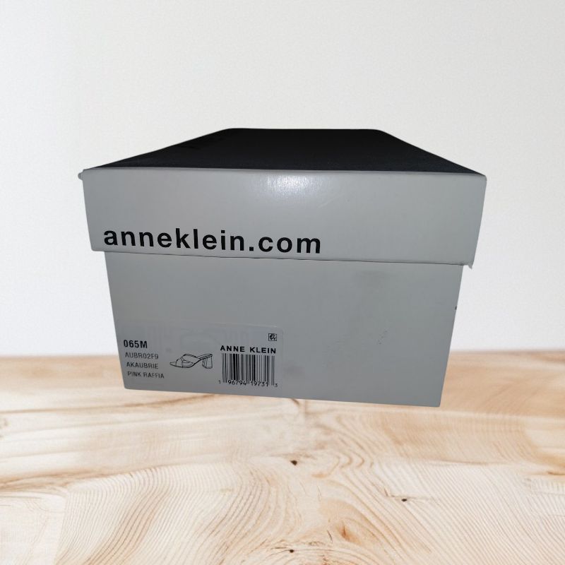 Photo 1 of SIZE 6.5-"ANNE KLEIN" WOMENS AUBRIE SHOE, PINK RAFFIA SHOES.