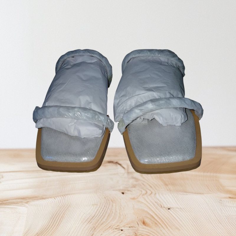 Photo 1 of SIZE 7-"JEWEL X BADGLEY MISCHKA" HONESTY FLAT SANDALS GEMSTONE STRAPS SHOES.