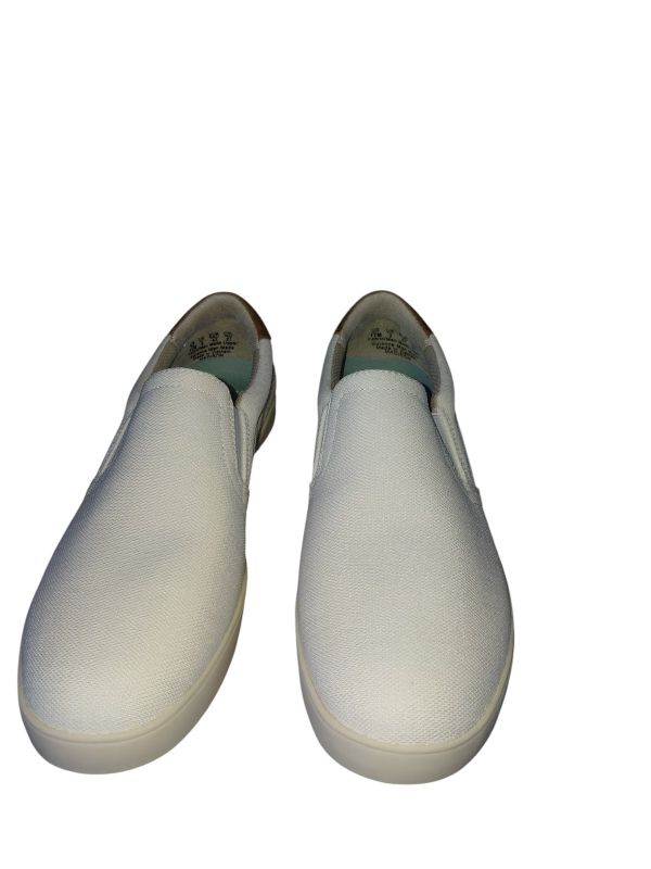 Photo 1 of DR. SCHOLL'S WOMEN'S MADISON SNEAKER, WHITE, SHOES, SIZE 11