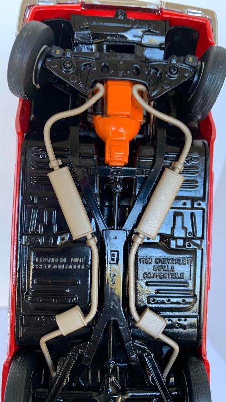 Photo 1 of 1960 CHEVROLET IMPALA CONVERTIBLE BY FRANKLIN MINT 1:18 SCALE 9”