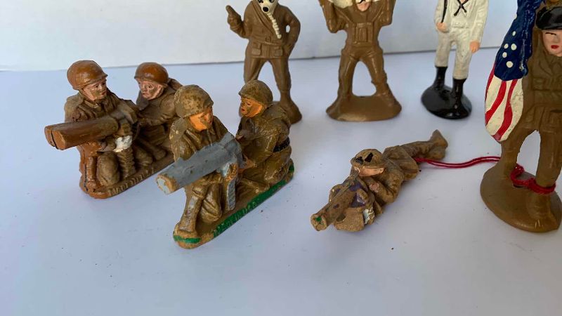 Photo 1 of 12 VINTAGE WOODEN ARMY FIGURES 3.5”