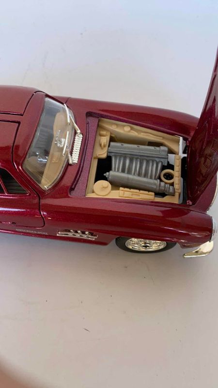 Photo 1 of 1954 MERCEDES 300 SL COUPE 1:24 7.5”