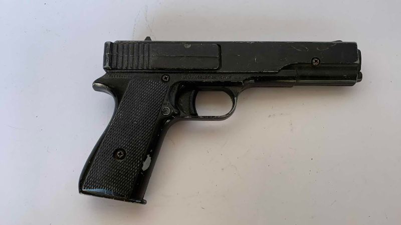 Photo 1 of MARKSMAN REPEATER .177 BB GUN