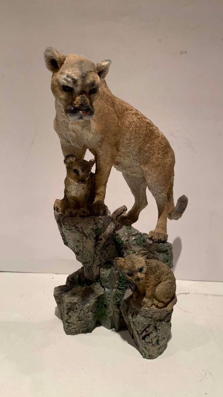 Photo 1 of 4 RESIN ANIMALS 8”