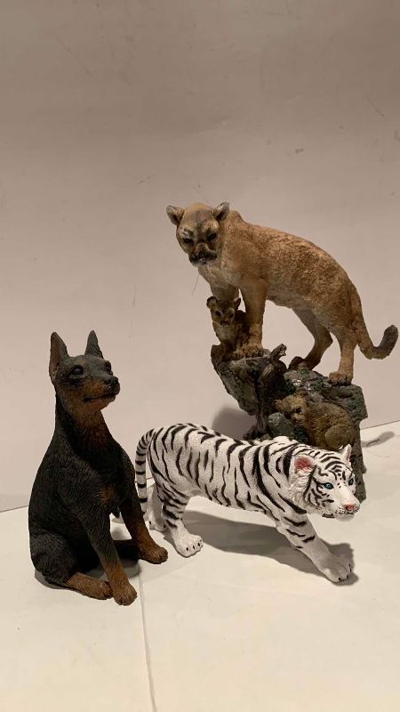 Photo 1 of 4 RESIN ANIMALS 8”