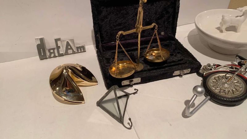 Photo 1 of 6 NOVELTY ITEMS