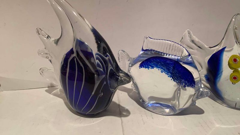 Photo 1 of 4 BLOWN GLASS FISH PAPER WEIGHTS 6.5”