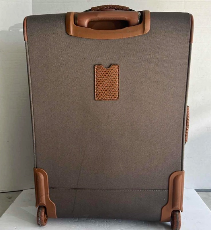 Photo 1 of TOMMY BAHAMA LEATHER TRIM FULL-SIZE TRAVEL BAG WITH WHEELS