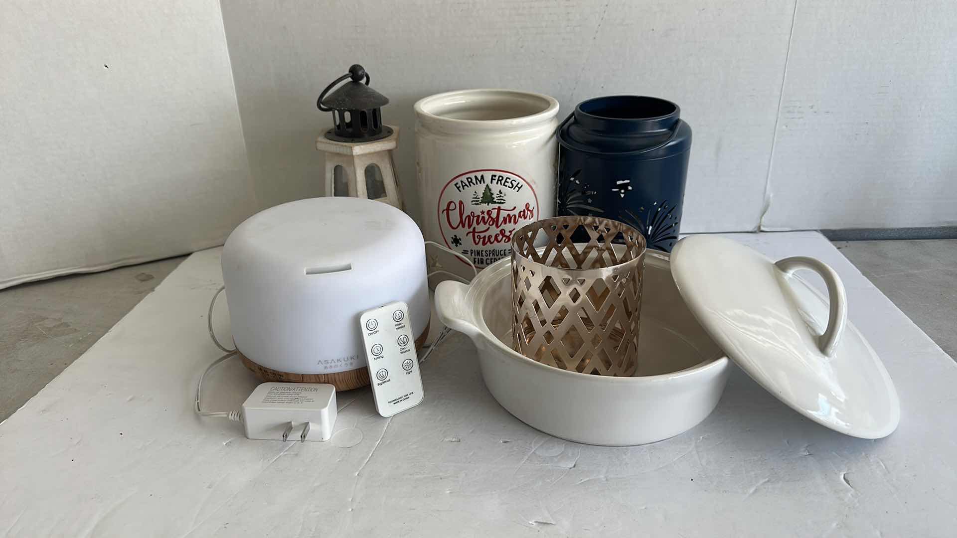 Photo 1 of ASAKUKI ESSENTIAL OIL DIFFUSER HUMIDIFIER W REMOTE, WHITE CERAMIC CASSEROLE DISH W LID, CANDLE HOLDERS/HOME DECOR