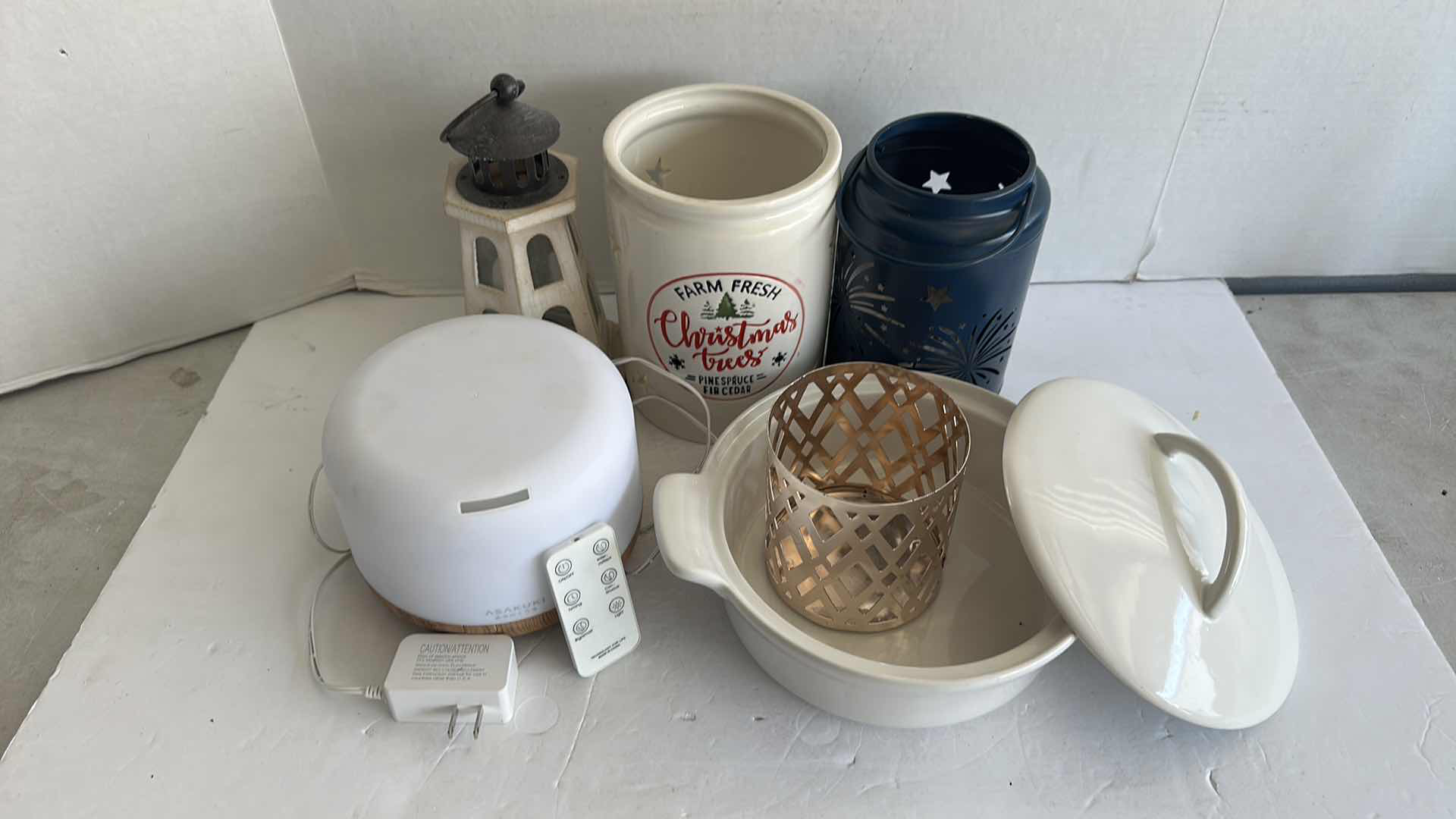 Photo 1 of ASAKUKI ESSENTIAL OIL DIFFUSER HUMIDIFIER W REMOTE, WHITE CERAMIC CASSEROLE DISH W LID, CANDLE HOLDERS/HOME DECOR