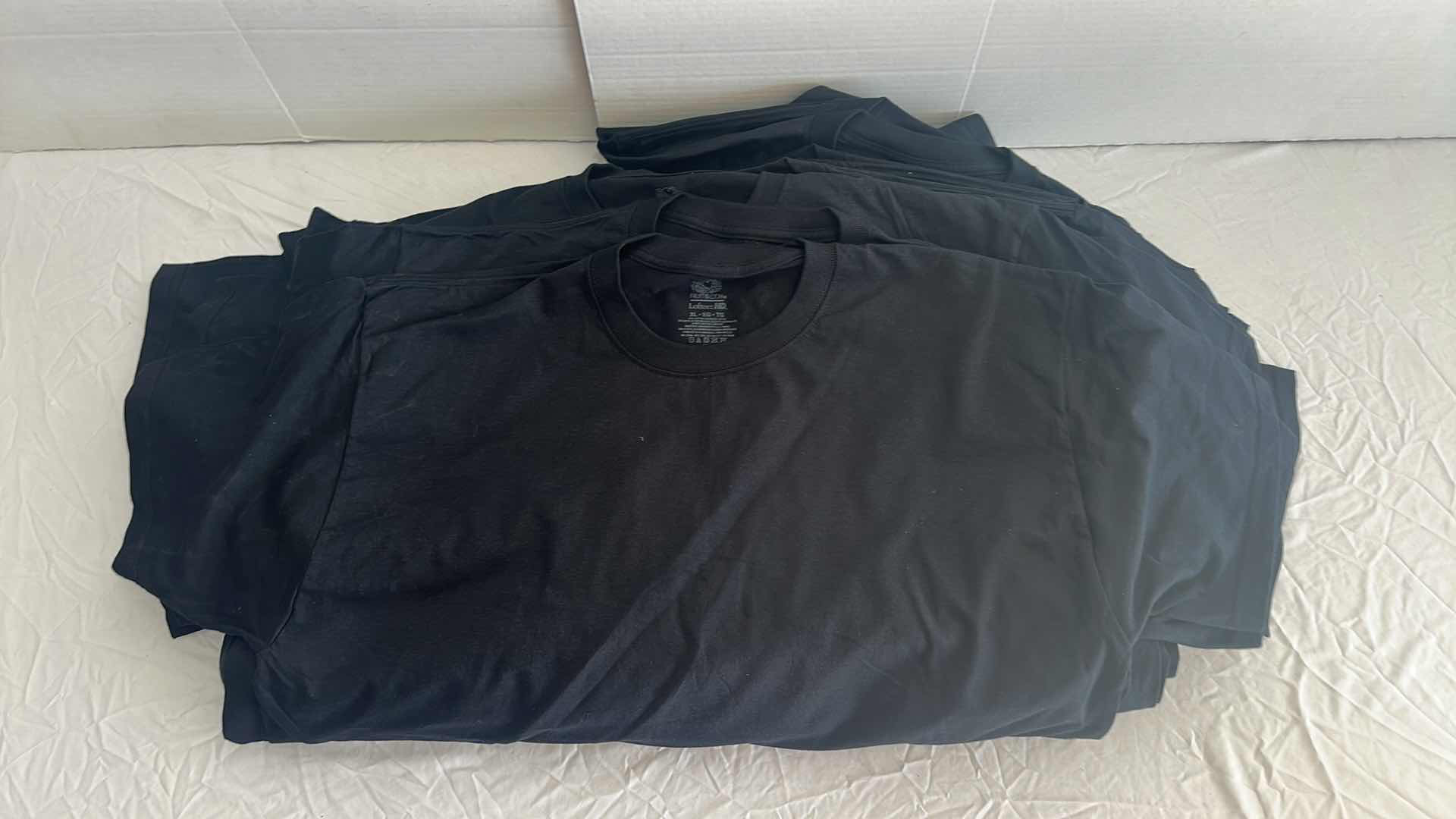 Photo 1 of 16- NEW MEN'S FRUIT OF THE LOOM BLACK T-SHIRTS-SIZE XL