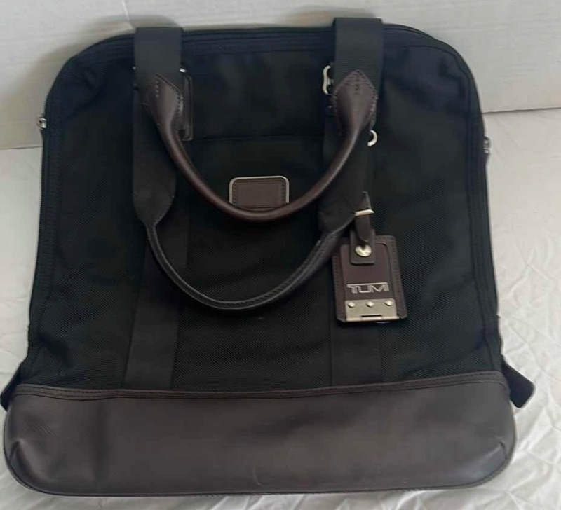 Photo 1 of TUMI VOYAGEUR CONTINE WEEKENDER DUFFEL BAG, TUMI ALPHA BRAVO ACADEMY BRIEFCASE