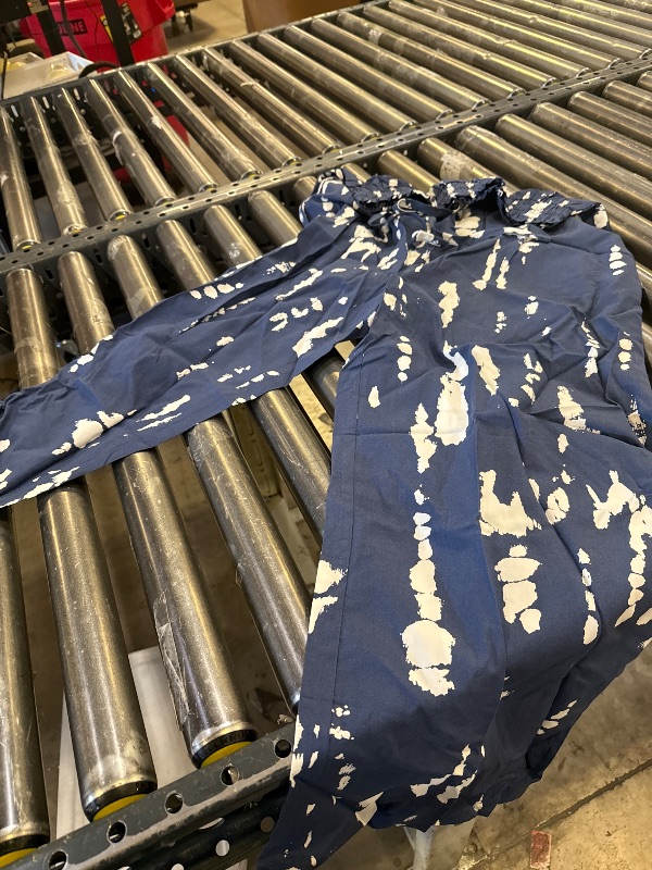 Photo 1 of WOMENS PANTS SIZE M