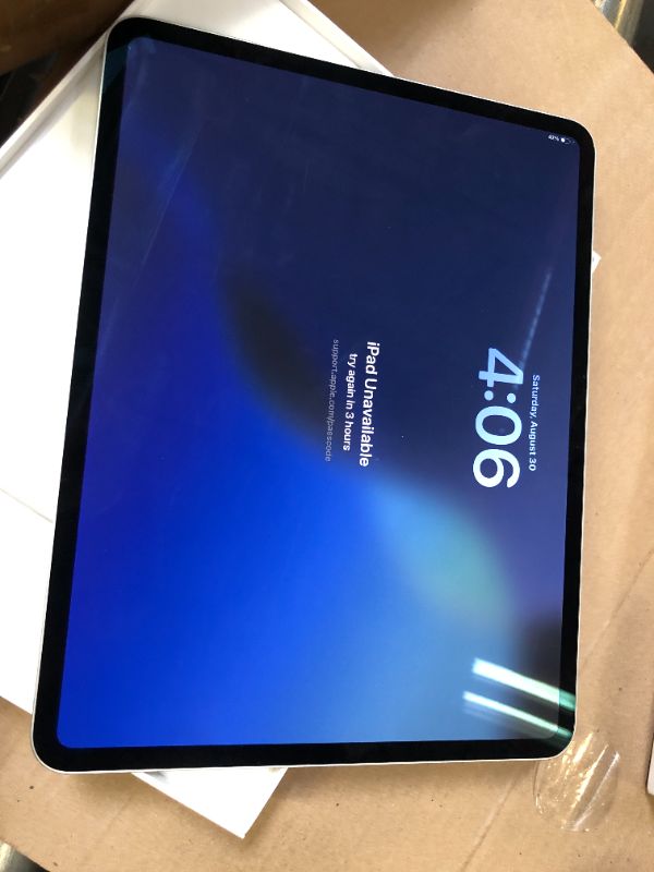 Photo 1 of Locked----Apple iPad Pro 13-Inch (M4): Built for Apple Intelligence, Ultra Retina XDR Display, 256GB, 12MP Front/Back Camera, LiDAR Scanner, Wi-Fi 6E, Face ID, All-Day Battery Life — Silver