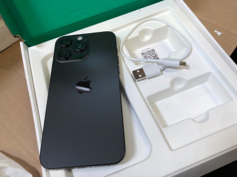 Photo 1 of Apple iPhone 15 Pro Max, 256GB, Black Titanium - Unlocked (Renewed Premium)