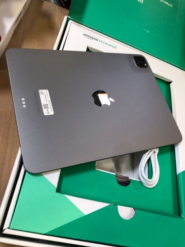 Photo 1 of Apple 2022 iPad Pro, 11-inch, Wi-Fi, 256GB - Space Gray (Renewed Premium)
