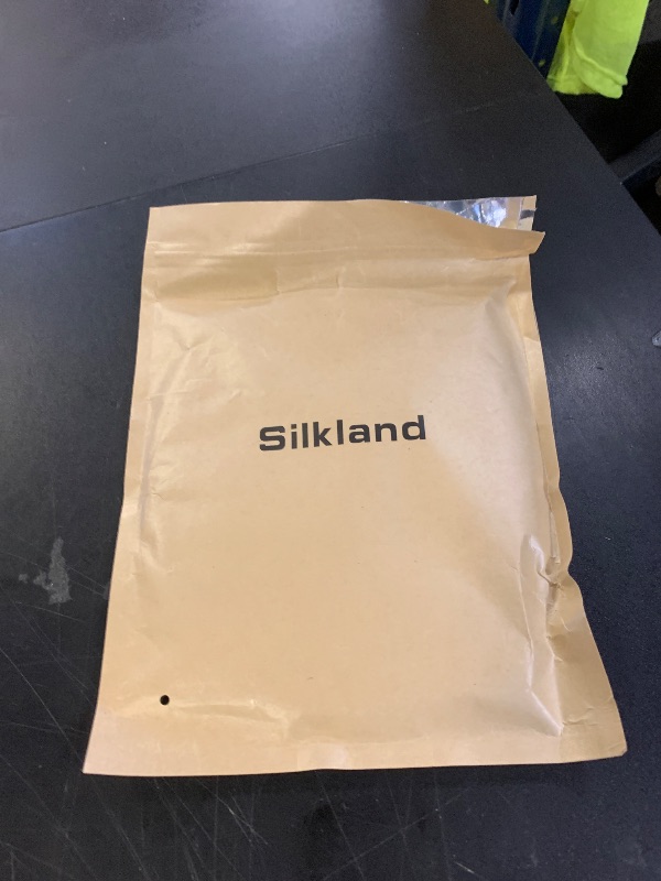 Photo 1 of Silkland 54Gbps DisplayPort Cable 2.1 [VESA Certified], DP 2.1 Cable [16K@30Hz, 8K@120Hz, 4K@240Hz 165Hz 144Hz] HDR, HDCP DSC 1.2a, Compatible FreeSync G-Sync Gaming Monitor 5090 7900XTX, 6.6FT