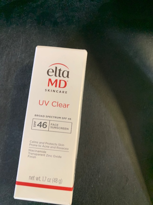 Photo 1 of EltaMD UV Clear Face Sunscreen SPF 46, Oil Free for Face with Zinc Oxide, Dermatologist Recommended Sunscreen Lotion, For Acne-Prone Sensitive Skin, 1.7 oz Pump