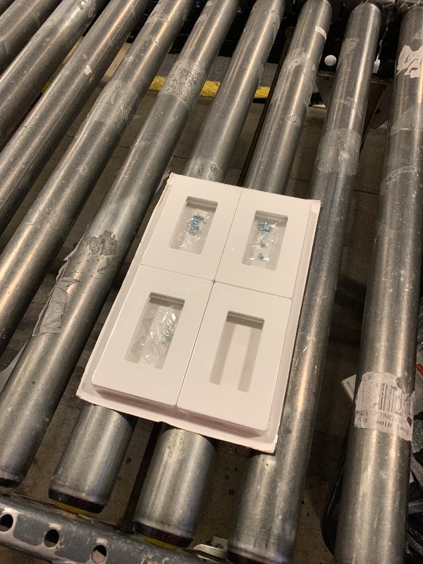 Photo 1 of CML Matte White Decorator Screwless Wall Plate, 8 Pack 1-Gang Outlet Covers and Switch Plates, Scratch and Impact Resistant, Hidden Screws, Polycarbonate, Standard Size 2.91” X 4.68”
